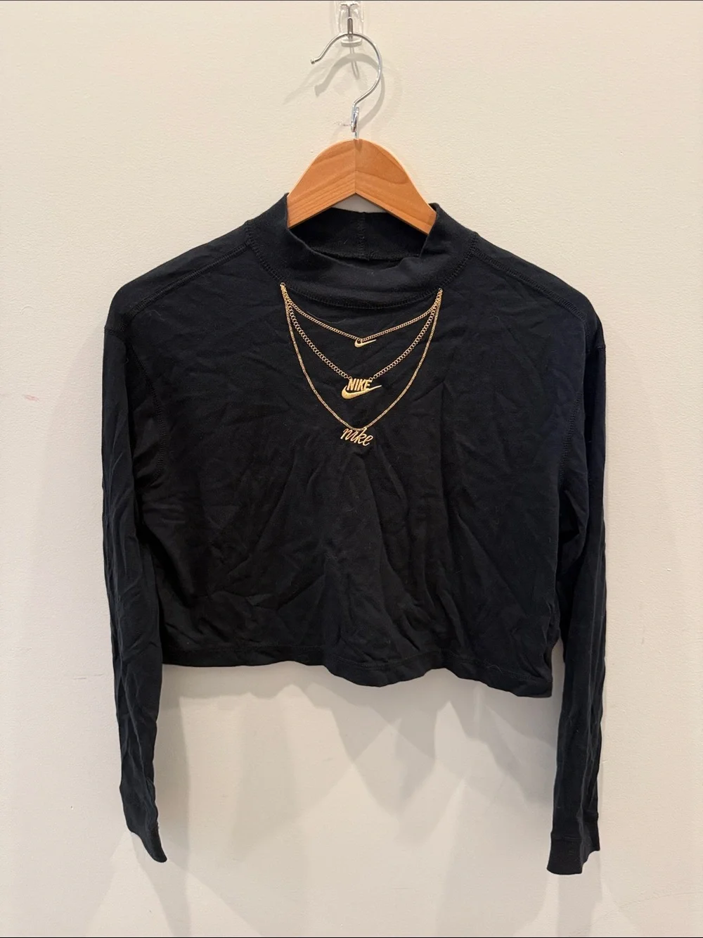 Nike Black Loose Fit Cropped Long-Sleeve Mock Neck Top